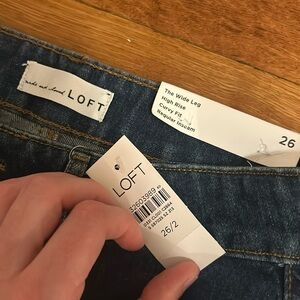 NWT Loft wide leg high rise curvy fit jeans size 26/2